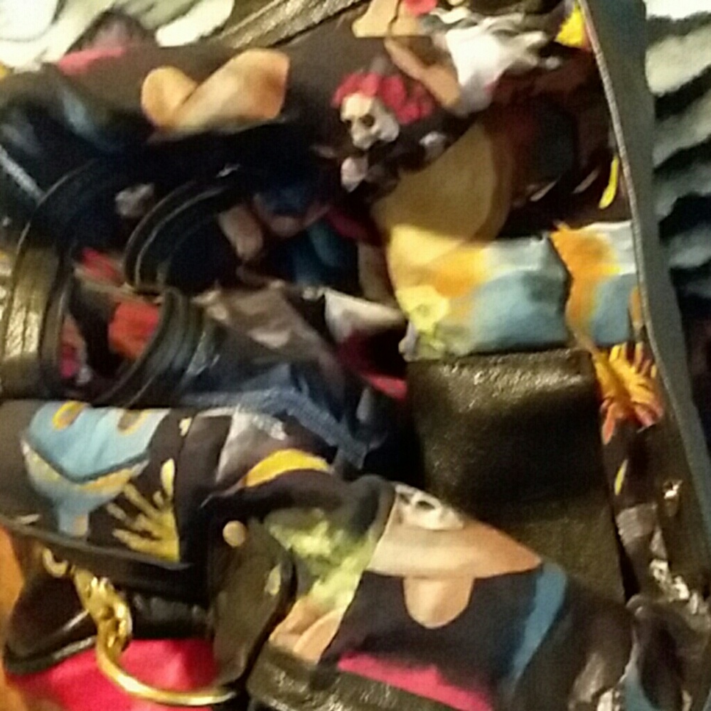 Maya Moon Handbag - Picture 2 of 2